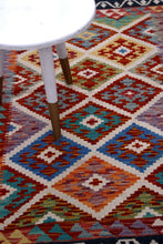 Load image into Gallery viewer, Kleurrijk Tapijt Laagpolig Handgeweven Wollen Vloerkleed - Koho Afghan Kelim 147x102
