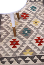 Load image into Gallery viewer, Kleurrijk Tapijt Laagpolig Handgeweven Wollen Vloerkleed - Koho Afghan Kelim 121x80