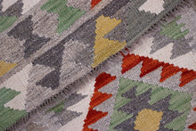 Load image into Gallery viewer, Kleurrijk Tapijt Laagpolig Handgeweven Wollen Vloerkleed - Koho Afghan Kelim 128x80