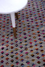 Load image into Gallery viewer, Kleurrijk Tapijt Laagpolig Handgeweven Wollen Vloerkleed - Koho Afghan Kelim 128x81