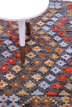 Load image into Gallery viewer, Kleurrijk Tapijt Laagpolig Handgeweven Wollen Vloerkleed - Koho Afghan Kelim 121x79