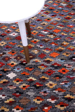 Load image into Gallery viewer, Kleurrijk Tapijt Laagpolig Handgeweven Wollen Vloerkleed - Koho Afghan Kelim 133x82