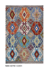 Load image into Gallery viewer, Kleurrijk Tapijt Laagpolig Handgeweven Wollen Vloerkleed - Koho Afghan Kelim 133x91