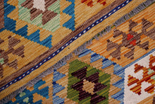 Load image into Gallery viewer, Kleurrijk Tapijt Laagpolig Handgeweven Wollen Vloerkleed - Koho Afghan Kelim 244x173