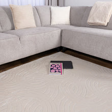 Load image into Gallery viewer, Crème Tapijt Wasbaar Laagpolig Vloerkleed met Anti Slip Koho Japandi Stijl Wasbaar op 30° - Koho Carpets