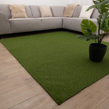 Load image into Gallery viewer, Premium Kunstgras van Hoge Kwaliteit - Geschikt voor Binnen en Buiten - Dikte 17mm - Kunstgras voor buiten, tuin, balkon, terras of speelhoek