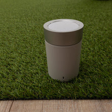 Load image into Gallery viewer, Premium Kunstgras van Hoge Kwaliteit - Geschikt voor Binnen en Buiten - Dikte 17mm - Kunstgras voor buiten, tuin, balkon, terras of speelhoek