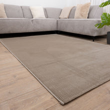 Load image into Gallery viewer, Donker Beige Tapijt Kwalitatief Laagpolig Vloerkleed Koho Premium Touch 3D Toon op Toon