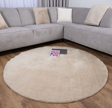 Load image into Gallery viewer, Beige Rond Tapijt Laagpolig Rond Vloerkleed met Anti Slip Koho Soft Comfort Wasbaar op 30°