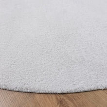 Load image into Gallery viewer, Lichtgrijs Rond Tapijt Laagpolig Rond Vloerkleed met Anti Slip Koho Soft Comfort Wasbaar op 30°