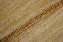Load image into Gallery viewer, Geel Tapijt Laagpolig Handgeweven Wollen Vloerkleed - Koho Afghan Modern Kelim 206x147