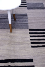 Load image into Gallery viewer, Grijs Tapijt Laagpolig Handgeweven Wollen Vloerkleed - Koho Afghan Modern Kelim 230x165