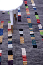 Load image into Gallery viewer, Grijs Tapijt Laagpolig Handgeweven Wollen Vloerkleed - Koho Afghan Modern Kelim 173x123