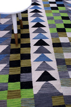 Load image into Gallery viewer, Groen Tapijt Laagpolig Handgeweven Wollen Vloerkleed - Koho Afghan Modern Kelim 285x202
