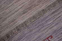Load image into Gallery viewer, Grijs Tapijt Laagpolig Handgeweven Wollen Vloerkleed - Koho Afghan Modern Kelim 231x160