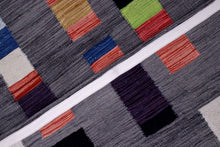 Load image into Gallery viewer, Grijs Tapijt Laagpolig Handgeweven Wollen Vloerkleed - Koho Afghan Modern Kelim 189x156