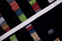 Load image into Gallery viewer, Zwart Tapijt Laagpolig Handgeweven Wollen Vloerkleed - Koho Afghan Modern Kelim 197x150