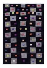 Load image into Gallery viewer, Zwart Tapijt Laagpolig Handgeweven Wollen Vloerkleed - Koho Afghan Modern Kelim 146x102