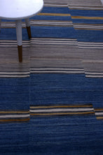 Load image into Gallery viewer, Blauw Tapijt Laagpolig Handgeweven Wollen Vloerkleed - Koho Afghan Modern Kelim 222x165