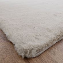 Load image into Gallery viewer, Beige Tapijt Zacht Hoogpolig Vloerkleed Koho Extra Fluffy
