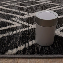 Load image into Gallery viewer, Zwart Tapijt Lijnen Design Laagpolig Vloerkleed Koho Impressive