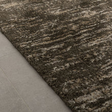 Load image into Gallery viewer, Grijs/Beige met Taupe Schijn Tapijt Dik Kwaliteitsvol Laagpolig Vloerkleed Koho Belgian Premium