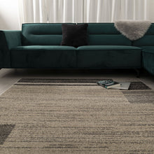 Load image into Gallery viewer, Beige met Grijs Tapijt Laagpolig Vloerkleed Koho Belgian Design