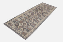 Load image into Gallery viewer, Beige Tapijt Laagpolig Handgeweven Wollen Vloerkleed - Koho Afghan Natural Kelim 292x84

