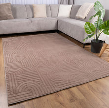 Load image into Gallery viewer, Taupe Tapijt Wasbaar Laagpolig Vloerkleed met Anti Slip Koho Japandi Stijl Wasbaar op 30° - Koho Carpets
