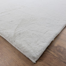 Load image into Gallery viewer, Crème Wit Tapijt Hoogpolig Vloerkleed met Anti-Slip – Koho Soft Fluffy – Superzacht Modern Tapijt - Koho Carpets
