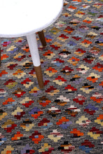 Load image into Gallery viewer, Kleurrijk Tapijt Laagpolig Handgeweven Wollen Vloerkleed - Koho Afghan Kelim 119x81
