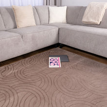Load image into Gallery viewer, Taupe Tapijt Wasbaar Laagpolig Vloerkleed met Anti Slip Koho Japandi Stijl Wasbaar op 30° - Koho Carpets
