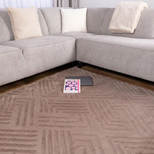 Load image into Gallery viewer, Taupe Tapijt Wasbaar Laagpolig Vloerkleed met Anti Slip Koho Japandi Stijl Wasbaar op 30° - Koho Carpets
