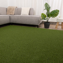 Load image into Gallery viewer, Premium Kunstgras van Hoge Kwaliteit - Geschikt voor Binnen en Buiten - Dikte 17mm - Kunstgras voor buiten, tuin, balkon, terras of speelhoek
