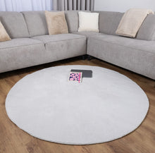 Load image into Gallery viewer, Lichtgrijs Rond Tapijt Laagpolig Rond Vloerkleed met Anti Slip Koho Soft Comfort Wasbaar op 30°
