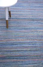 Load image into Gallery viewer, Blauw Tapijt Laagpolig Handgeweven Wollen Vloerkleed - Koho Afghan Modern Kelim 292x209

