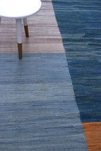 Load image into Gallery viewer, Blauw Tapijt Laagpolig Handgeweven Wollen Vloerkleed - Koho Afghan Modern Kelim 346x245
