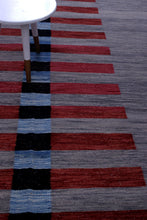 Load image into Gallery viewer, Rood Tapijt Laagpolig Handgeweven Wollen Vloerkleed - Koho Afghan Modern Kelim 289x206
