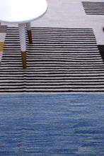 Load image into Gallery viewer, Blauw Tapijt Laagpolig Handgeweven Wollen Vloerkleed - Koho Afghan Modern Kelim 230x156
