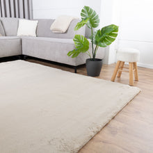 Load image into Gallery viewer, Beige Tapijt Zacht Hoogpolig Vloerkleed Koho Extra Fluffy
