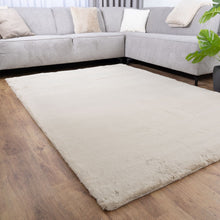 Load image into Gallery viewer, Beige Tapijt Zacht Hoogpolig Vloerkleed Koho Extra Fluffy
