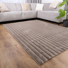 Load image into Gallery viewer, Taupe Tapijt Zacht Hoogpolig Vloerkleed Koho Stripe
