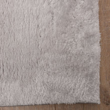 Load image into Gallery viewer, Lichtgrijs Tapijt Wasbaar Laagpolig Vloerkleed met Anti Slip Koho Soft Comfort Wasbaar op 30°
