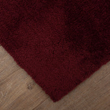 Load image into Gallery viewer, Rood Tapijt Wasbaar Laagpolig Vloerkleed met Anti Slip Koho Soft Comfort Wasbaar op 30°
